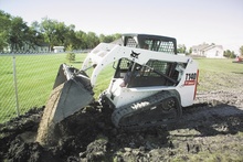 T140 Compact Track Loader