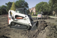 T320 Compact Track Loader